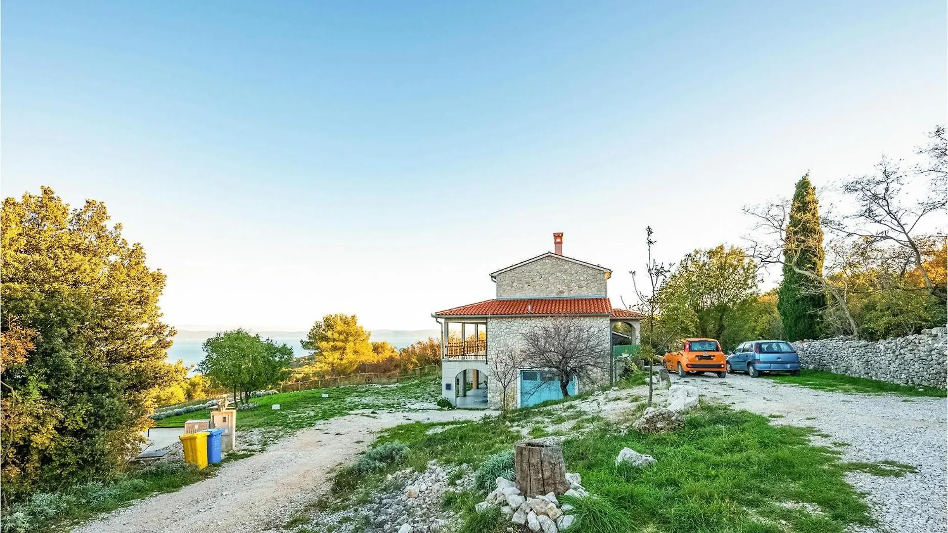 Gorgeous Apartment In Gondolici With Kitchen Rabac