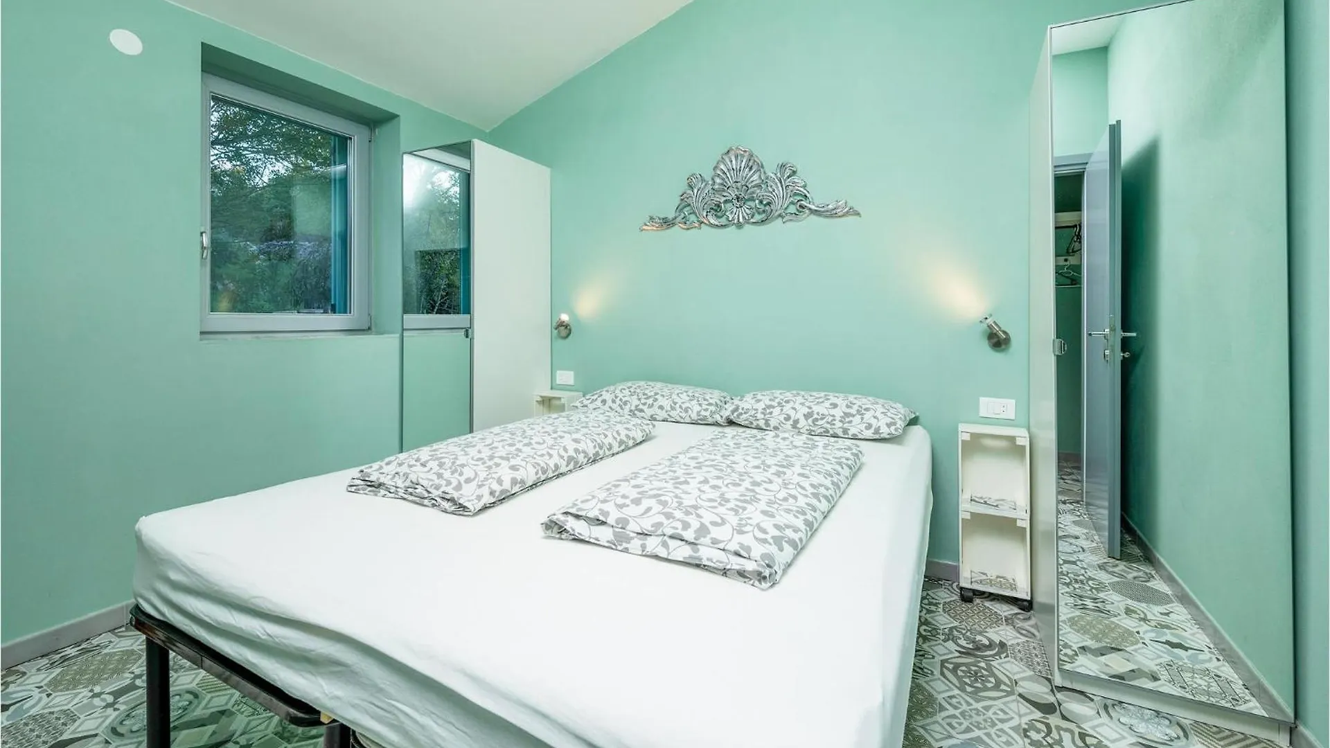 Gorgeous Apartment In Gondolici With Kitchen Rabac