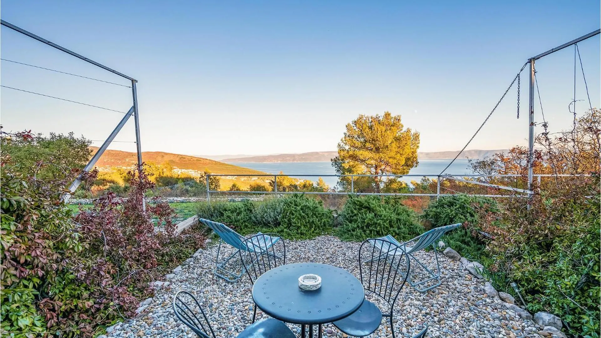 Gorgeous Apartment In Gondolici With Kitchen Rabac